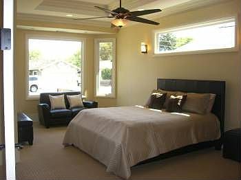 5th image of 149 Llewellyn Ave
