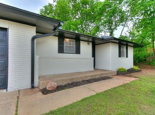 705 N 1st St, Tecumseh, OK 74873