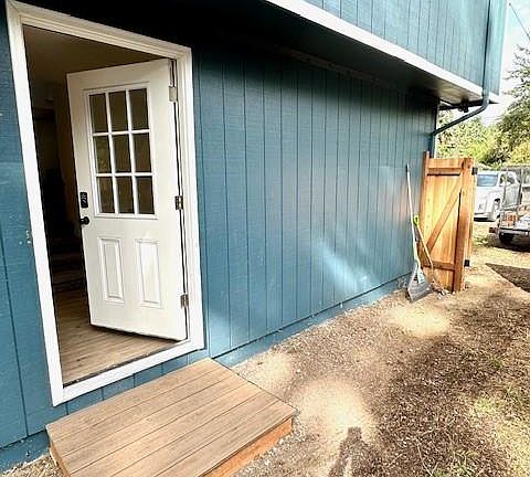 2nd image of 17521 153rd Ave SE #B