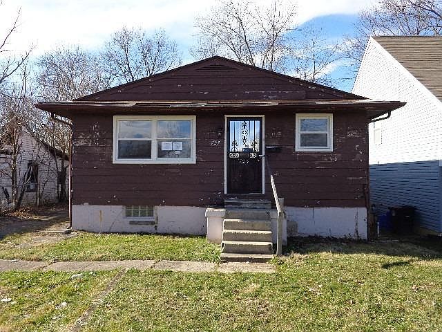 1st image of 727 Mia Ave