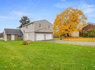 766 Hartzell School Rd, New Brighton, PA 15066