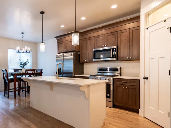 4321 W Burwell Ln, Herriman, UT 84096