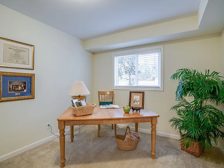 1104 N Greensboro St #9 — Photo 29