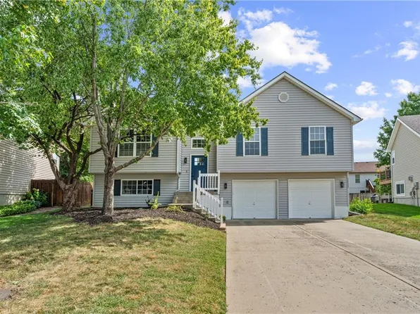 12337 S Clinton St, Olathe, KS 66061