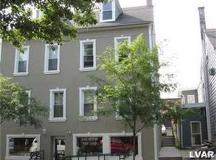 412-414 Chestnut St, Emmaus, PA 18049