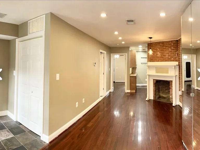 37 R St NW — Photo 6