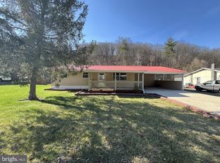 1194 Jenkins Run Rd, Moorefield, WV 26836