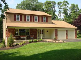 207 Clover Cir, Media, PA 19063