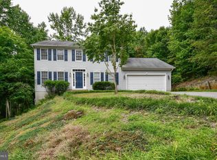 8354 Tompkins Dr, King George, VA 22485