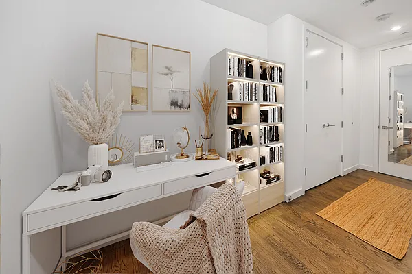 Rented by Douglas Elliman | media 22