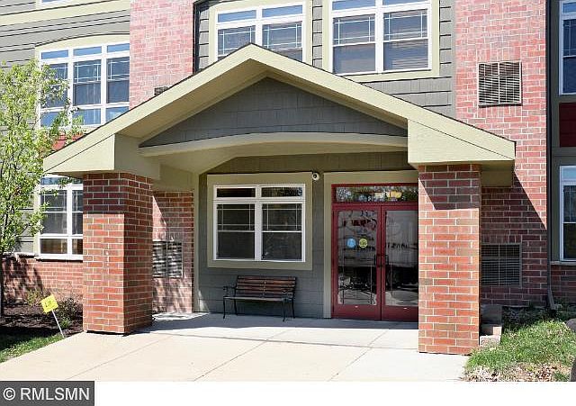 1st image of 2530 E 34th St APT 208