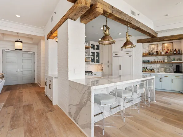 801 E Beach Dr Unit Tw2606, Galveston, TX 77550