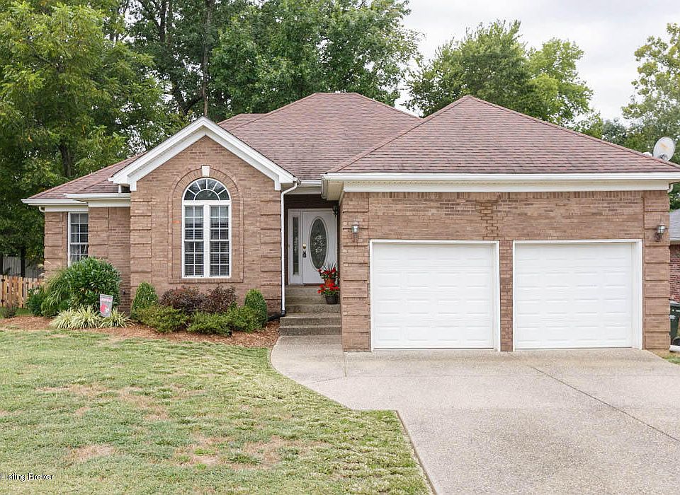 1st image of 195 River Edge Dr
