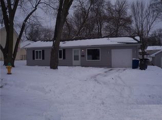 305 Caulder Ave, Des Moines, IA 50315