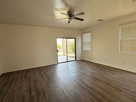 3rd image of 16677 N 169th Ave