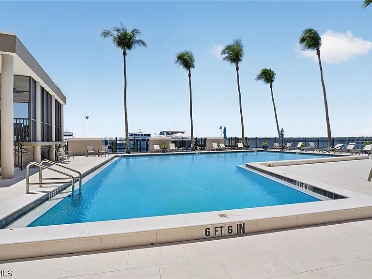 1900 Virginia Ave #802 — Photo 31
