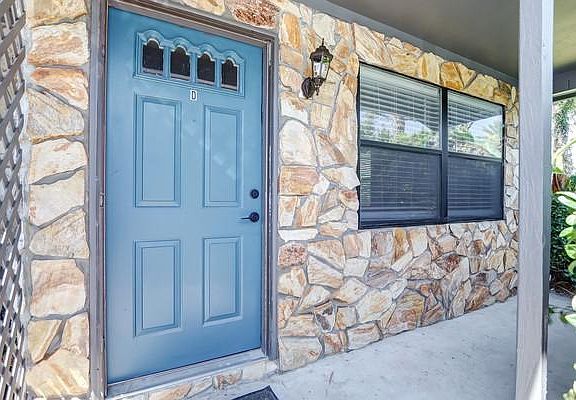 2nd image of 21 Ponte Vedra Ct Unit D