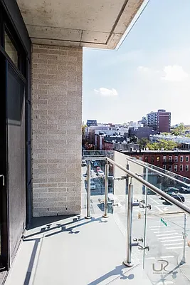 Rented by Urban Realty NYC | media 3