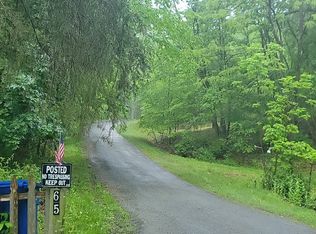 65 Pickles Rd, Bloomingburg, NY 12721