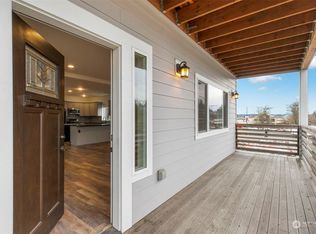1110 N Callow Ave, Bremerton, WA 98312