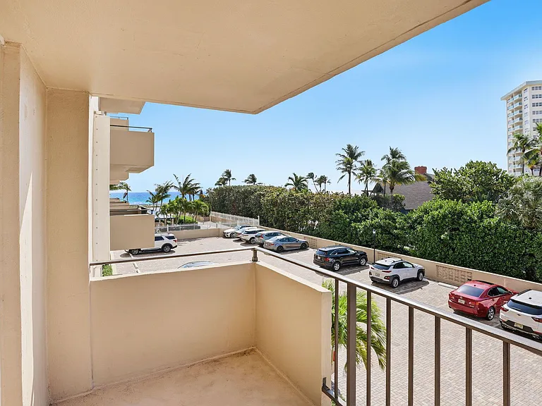 2000 S Ocean Blvd #2L — Photo 21