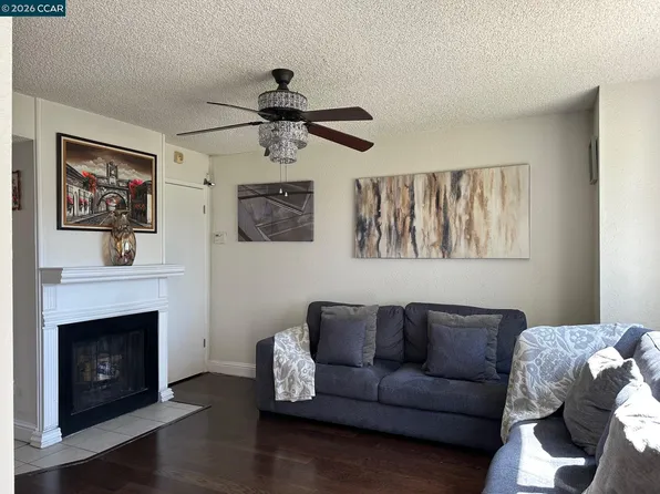 4 Sheffield Ct, San Pablo, CA 94806