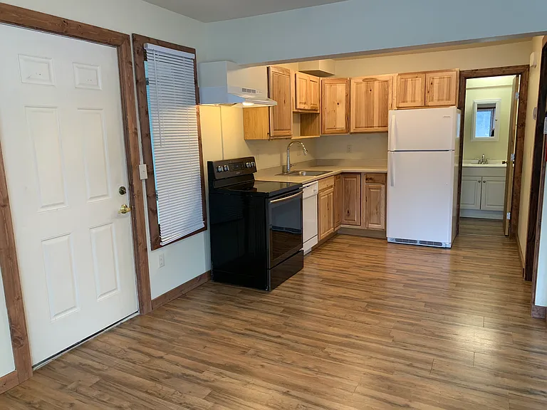 520 Galena St #110 — Photo 2