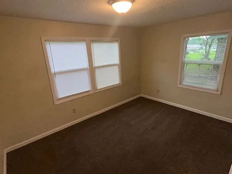 4501 Briggs St — Photo 9