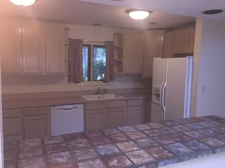 2508 Loving Ave — Photo 11