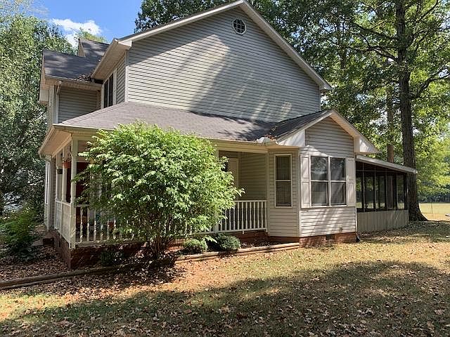 2nd image of 194 Villa Dr