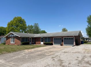 2 William John Ct APT B, Granite City, IL