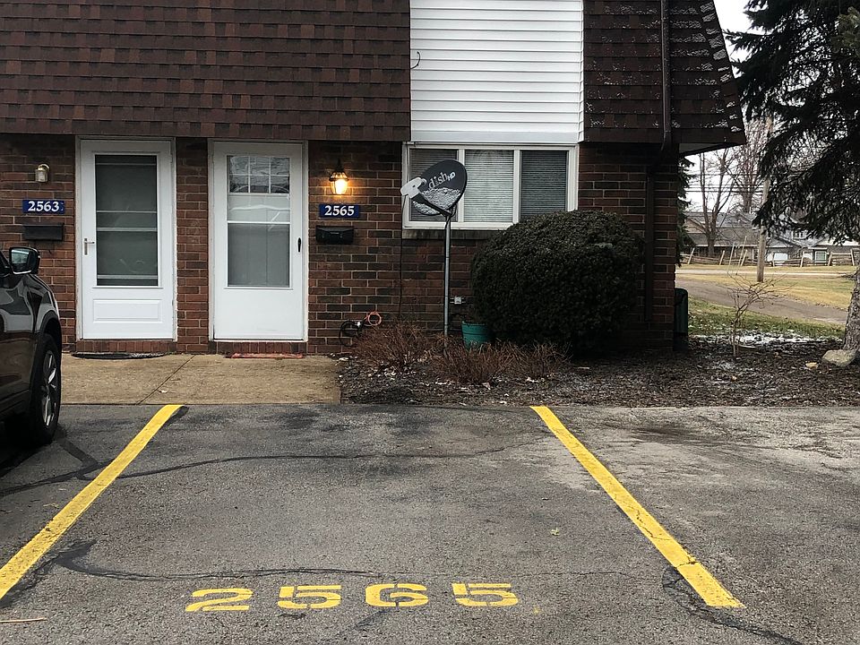 1st image of 2565 Shakespeare Ln