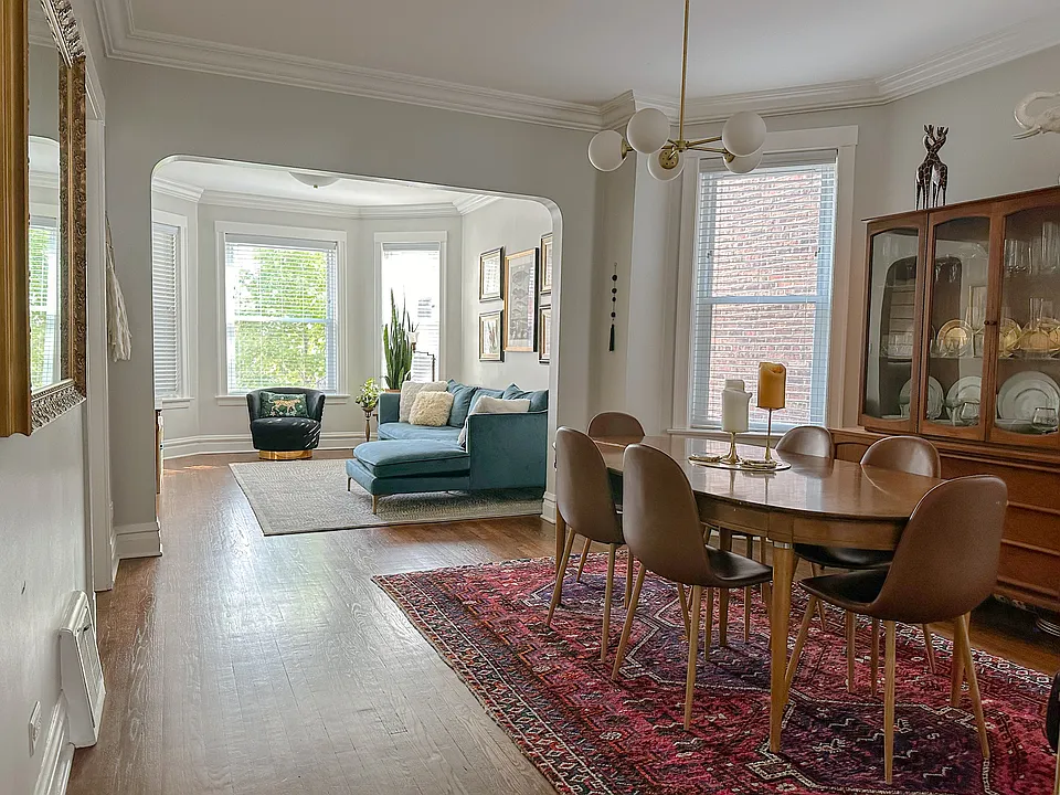 2312 N Hamlin Ave #2