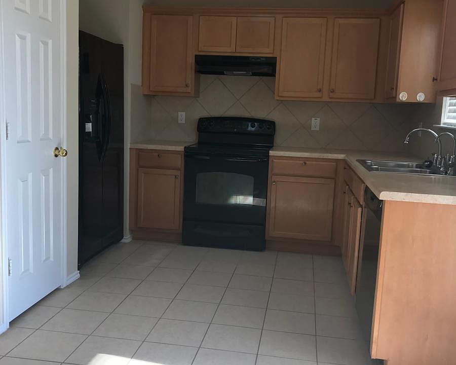 2nd image of 6528 Cold Water Dr #6528