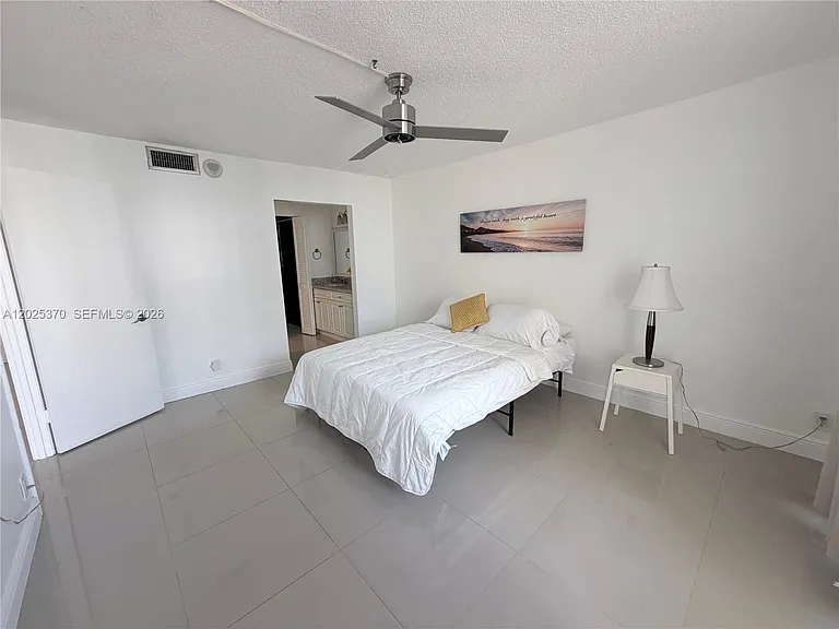 1825 S Ocean Dr #611 — Photo 6