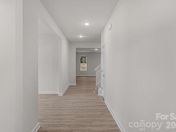 5th image of 5624/5630 Tipton Rd