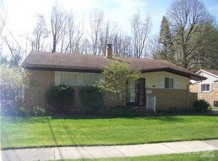 1813 S Holly Way, Lansing, MI 48910