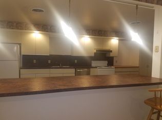 1325 W Poplar St, York, PA 17404