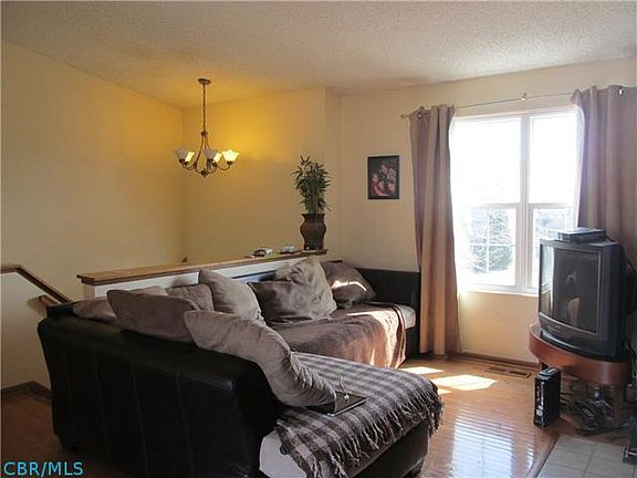 3rd image of 5016 Silver Bow Dr