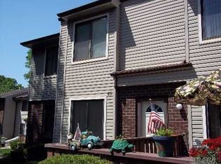 831 Woodland Ct, Coram, NY 11727