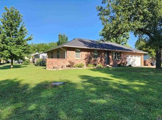 515 Wild Turkey Rd, Emporia, KS 66801
