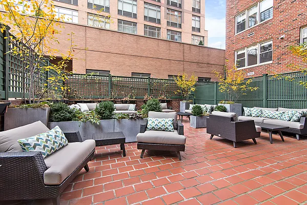 Rented by Douglas Elliman | media 28