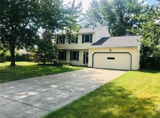 16699 Lanier Ave, Strongsville, OH 44136