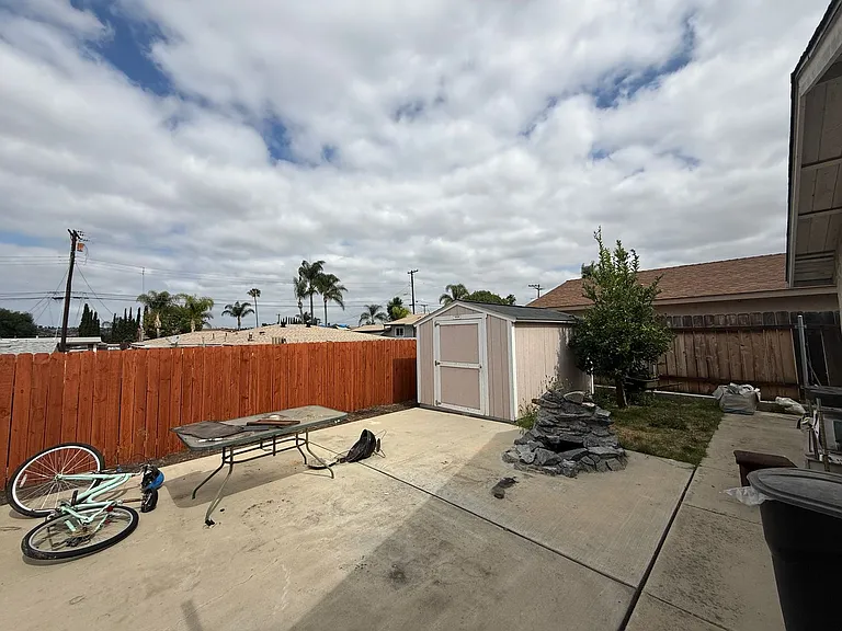 640 Felicita Ave — Photo 2