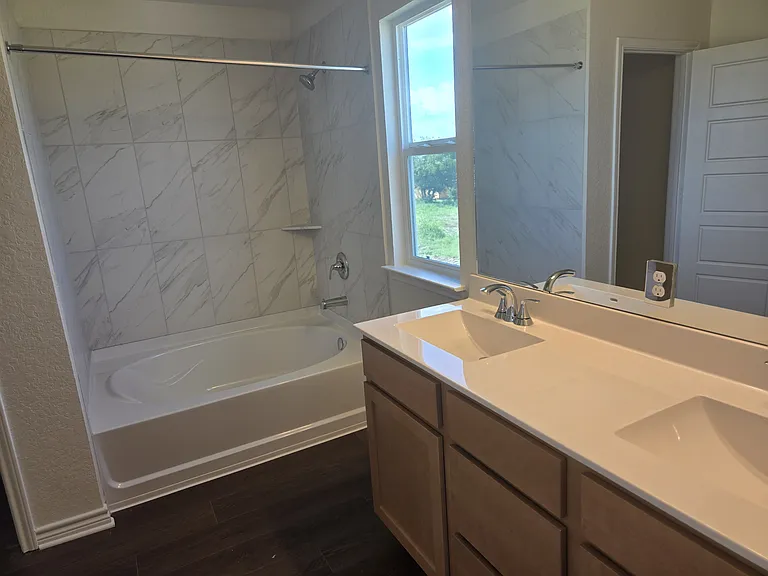 9556 Griffith Run — Photo 20