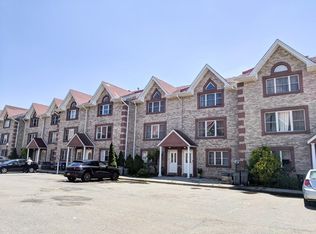 11442 Taipei Ct #1FL, College Point, NY 11356