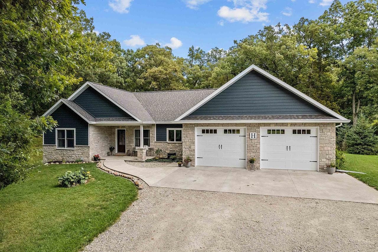 N4982 Sugar Loaf Road, Green Lake, WI 54941 MLS 1962281 Zillow