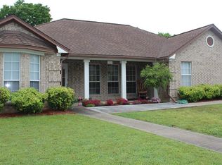 2111 Pecan St, Bonham, TX 75418