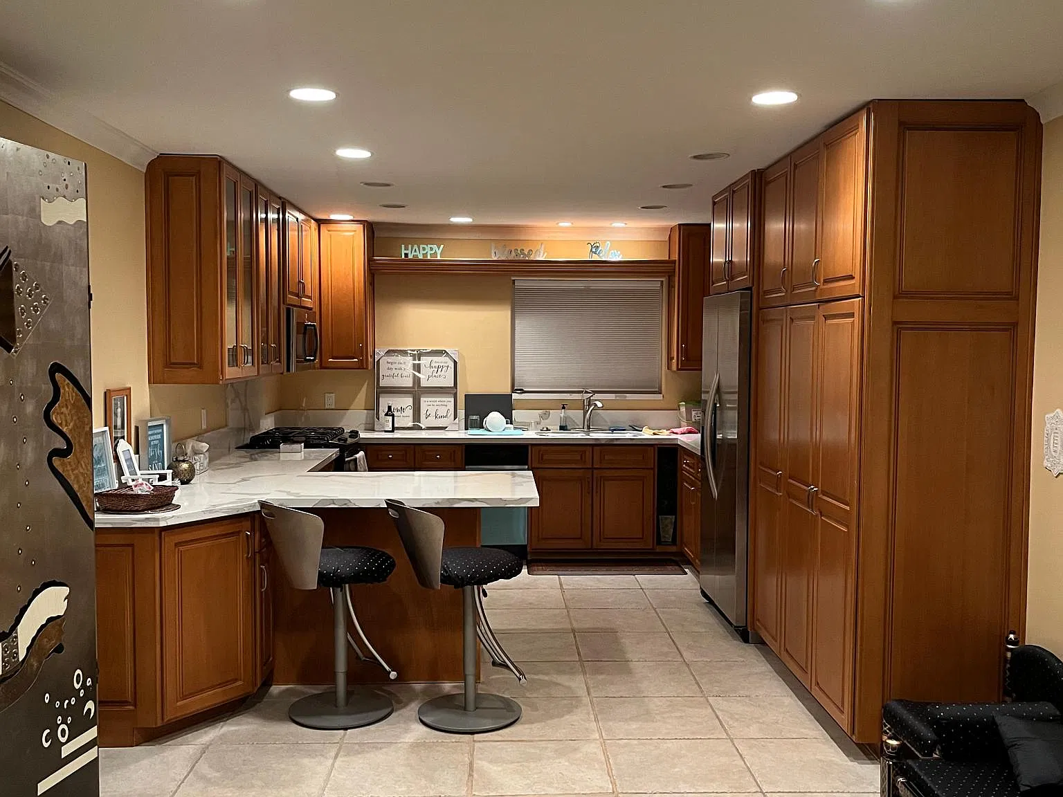 2 bed, 800 sqft, $3,950 — Photo 3