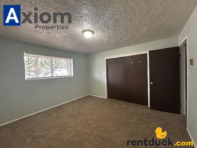 674 W Cedar — Photo 22